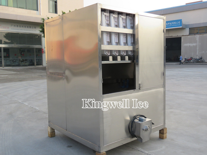 Smart Industrial Ice Cube Machine , Restaurant Ice Maker Safe Operation