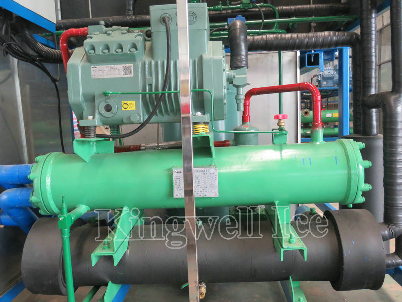 3 Ton 25KG Clear Ice Block Machine , Ice Maker Machine Safe Operation